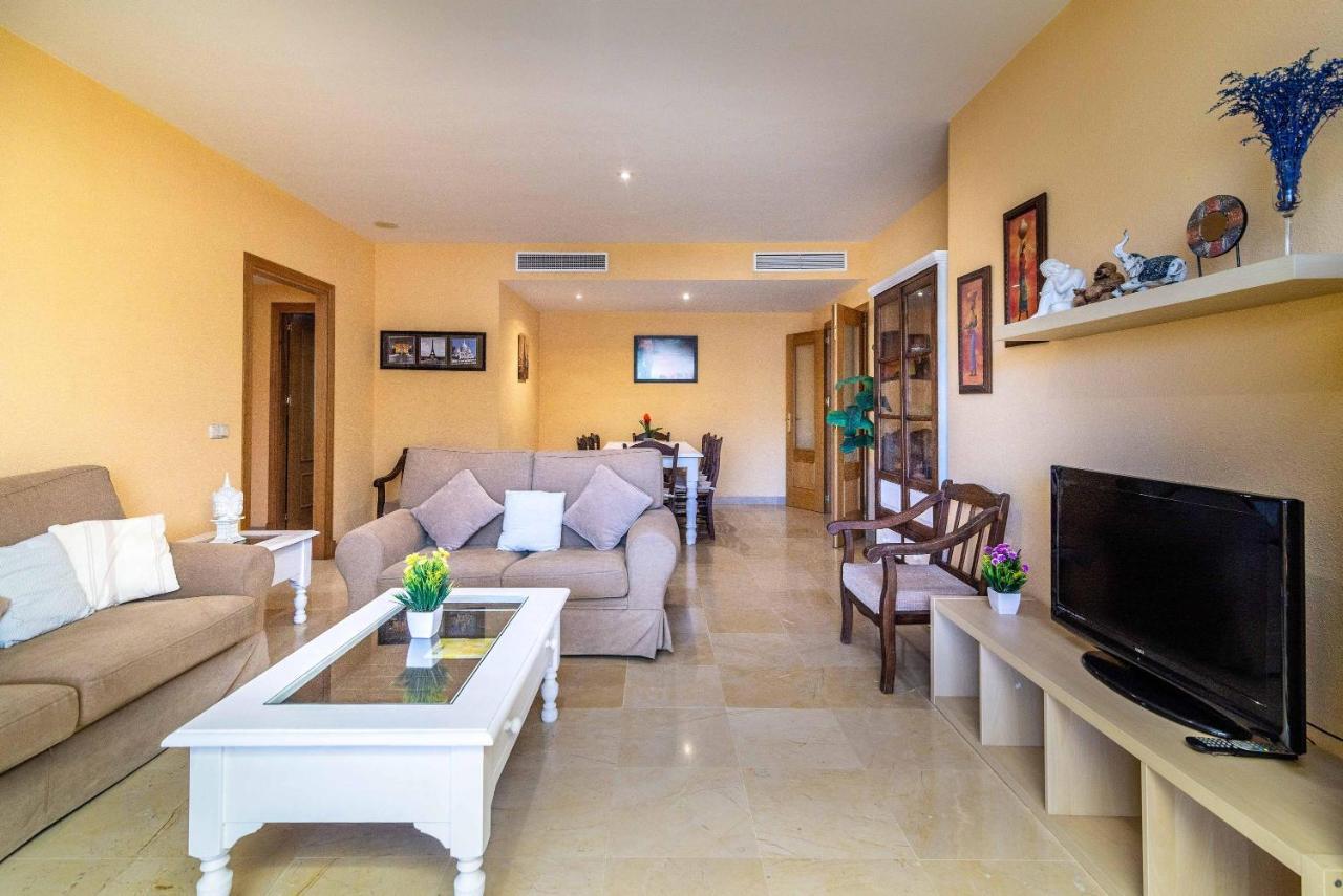Spacious Apartment In Marbella Exterior foto